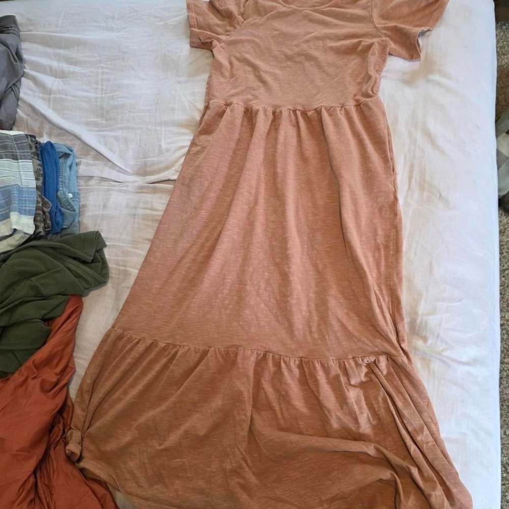 Old Navy Dusty Rose Tiered Maxi Dress Small